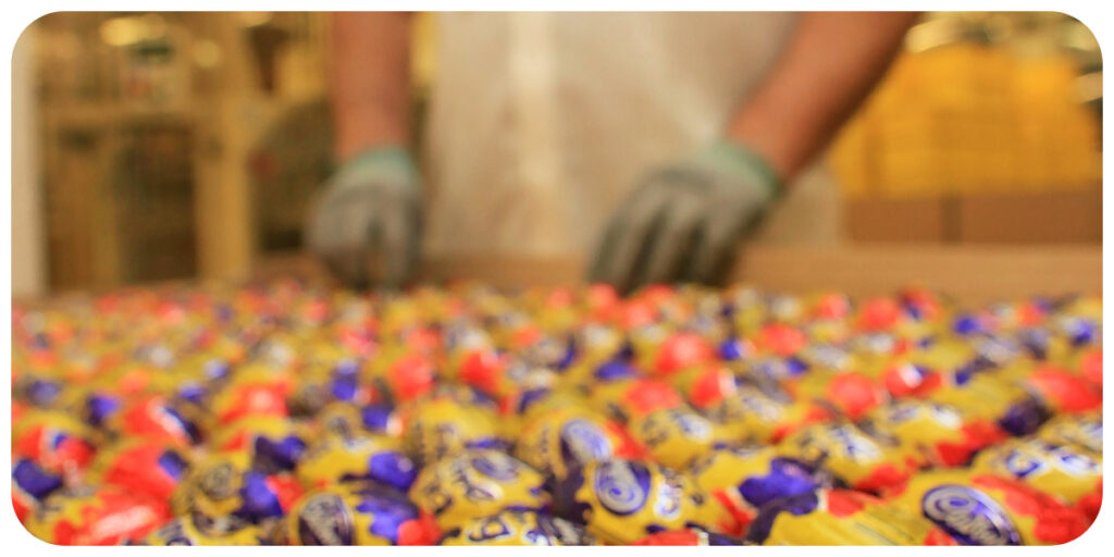 برطانوی شخص کا دو لاکھ چاکلیٹ چوری کرنے کا اعتراف