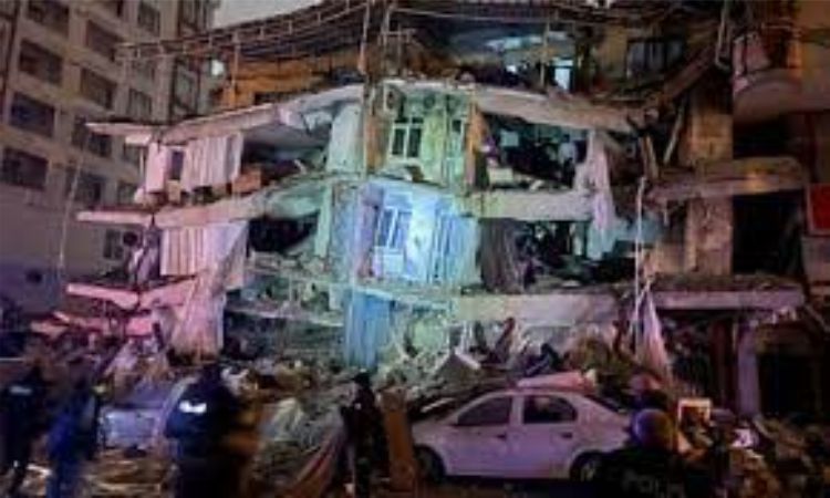 ترکیہ اور شام میں 7.8شدت کا زلزلہ، 400 افراد جاں بحق