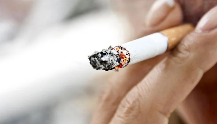 وفاقی حکومت نے سگریٹ پر ٹیکس میں اضافہ کر دیا