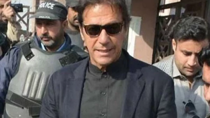 عمران خان کی گرفتاری کیلئے بلوچستان پولیس لاہور پہنچ گئی
