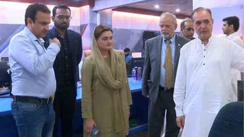 نواز شریف الیکشن سے پہلے پاکستان میں ہوں گے: وفاقی وزیر اطلاعات مریم اورنگزیب