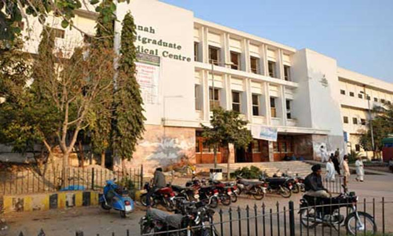 جناح اسپتال میں پابندی کے باوجود میڈیکل ریپس کا راج