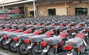 اسٹیٹ بینک پاکستان کی درآمدی پابندیاں ،موٹرسائیکلوں کی فروخت میں 15 سے 56 فیصد کمی
