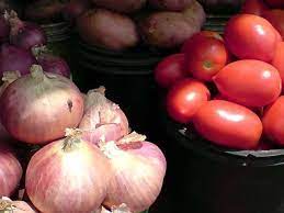 کراچی میں ٹماٹر سمیت دیگر سبزیوں کی قیمتوں میں اضافہ