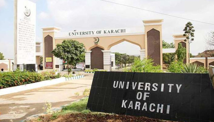 وائس چانسلر جامعہ کراچی کی لاپروائی، 62 سال کا لاکھوں طلبہ کا قیمتی ریکارڈ کچرے کی نذر