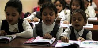 عدالتی حکم نظر انداز، کراچی میں نجی اسکول مافیا فیس میں 30 فیصد تک اضافہ کردیا