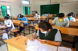 کراچی میں سیکڑوں غیررجسٹرڈ اسکول خطرے کی گھنٹی