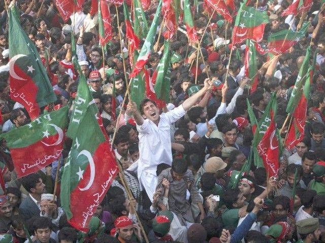 پی ٹی آئی کا 12 نومبر کو کراچی میں بڑے سیاسی پاور شو کا فیصلہ