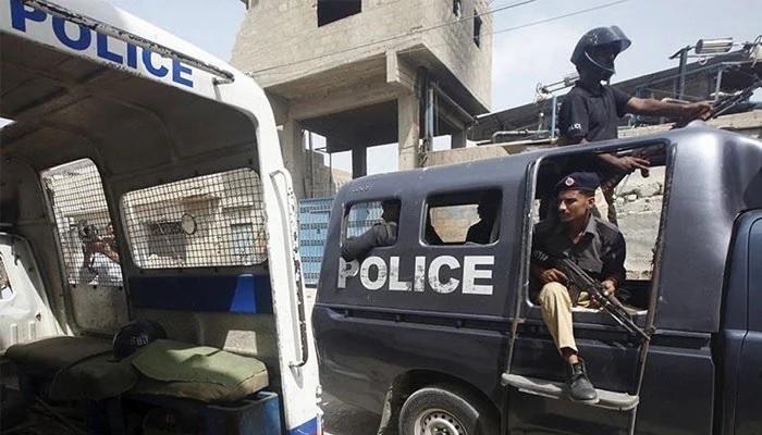 اندرون سندھ میں غیر قانونی مقیم افغان شہریوں کے خلاف کارروائیاں تیز کرنے کی تیاری