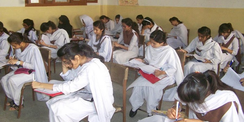 نگراں سندھ حکومت تعلیمی بورڈز میں ایڈہاک ازم ختم کرنے میں ناکام