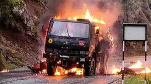 مقبوضہ کشمیر؛ بھارتی فوج کے ٹرک پر حملے میں5 اہلکار ہلاک3زخمی