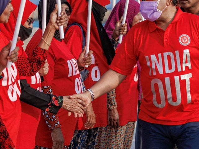 بنگلہ دیش میں بائیکاٹ انڈیا مہم نے زور پکڑلیا