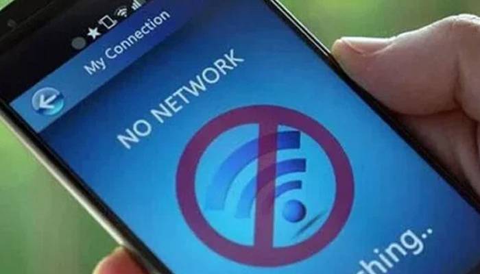 موبائل نیٹ ورک کی بندش دہشت گردی قرار، سیاسی جماعتیں برہم