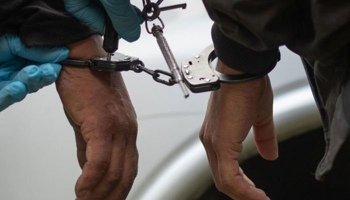 منشیات فروشی، بھتہ خوری میں ملوث پولیس افسر گرفتار
