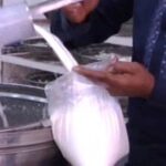 کراچی میں کیمیکل ملا دودھ کھلے عام فروخت ،فوڈ اتھارٹی مدہوش