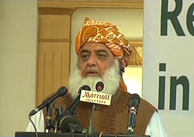 بھارتی جارحیت کیخلاف پوری قوم فوج کے شانہ بشانہ ہے ،فضل الرحمان