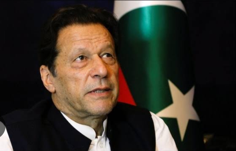 عمران خان مذاکرات کے لیے راضی، گھر کو ٹھیک کرنا ضروری ہے!