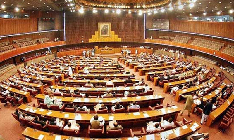 (قومی اسمبلی اجلاس ) ایم کیو ایم ، پیپلز پارٹی کے درمیان ہنگامہ آرائی