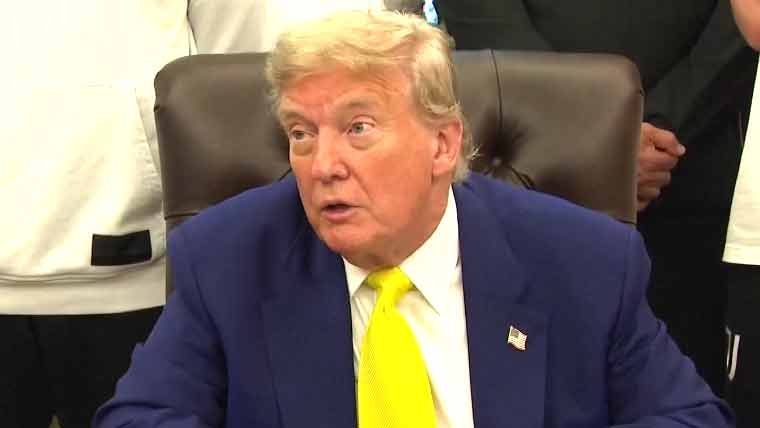 فیلڈ مارشل سے ملاقات اعزاز ہے ایران اور اسرائیل معاملے پر بھی بات ہوئی امریکی صدر ڈونلڈ ٹرمپ