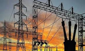 کراچی کیلئے بجلی 2 روپے 99 پیسے فی یونٹ سستی( باقی ملک کیلئے 93 پیسے مہنگی)