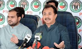 پی ٹی آئی وکلا نے حلیم عادل کو گرفتاری سے بچاتے ہوئے سندھ ہائیکورٹ کے احاطے میں پہنچایا