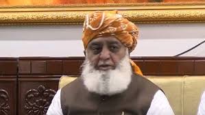 کم عمر شادی قانون مسترد،فضل الرحمان کاحکومت کے خلاف تحریک چلانے کا اعلان