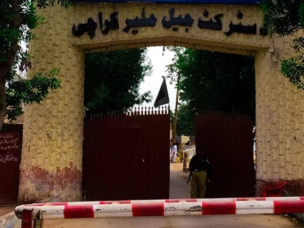 ملیر جیل سے قیدی دیوار توڑ کر فرار، علاقے میں شدید فائرنگ، آپریشن جاری