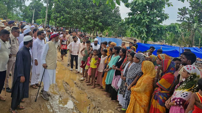 مودی سرکار کی سرپرستی ،آسام میں بنگالی نژاد مسلمانوں کی بے دخلی مہم