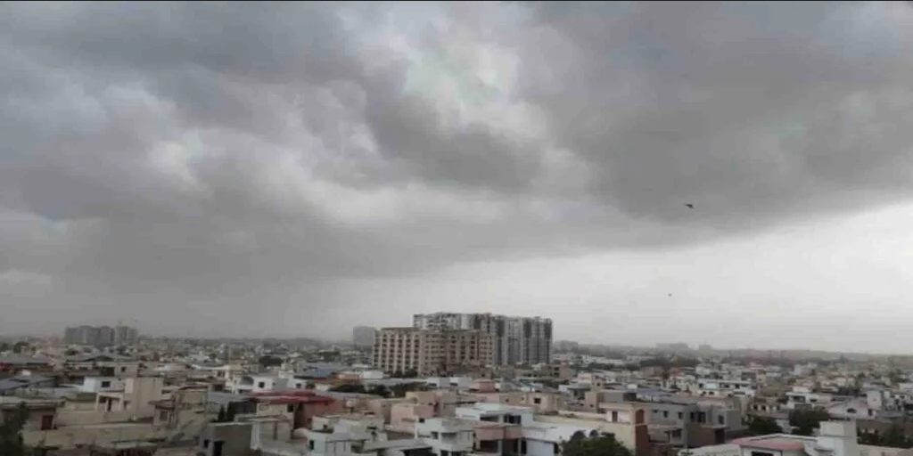 ملیر، شاہ لطیف، نارتھ کراچی، بحریہ ٹاؤن ،گلشن حدیدمیں طوفانی بارش