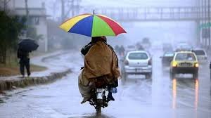 کراچی سمیت سندھ بھرمیں گہرے بادلوں کا راج، بارش سے نشیبی علاقے زیر آب آنے کا خدشہ