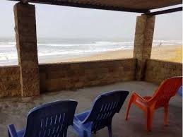 قبضہ مافیا نے ہاکس بے ہٹ پر نظریں گاڑ لیں