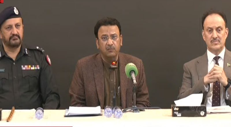 کراچی بڑی تباہی سے بچ گیا، کمسن لڑکی کو خودکش بمبار بننے سے بچا لیا گیا