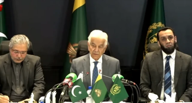 وادی تیراہ میں نقل مکانی ہے فوجی آپریشن نہیں،خواجہ آصف