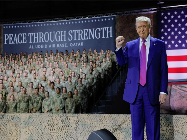 ٹرمپ کی ایران کو جوہری معاہدہ قبول کرنے کی آخری ڈیڈ لائن، امریکی میزائل بردار بحری جہاز ایلات میں لنگرانداز