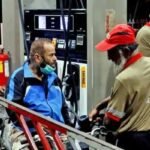 موٹر سائیکل ،گاڑی والوں کو پیٹرول پر سبسڈی دینے کی تجویز