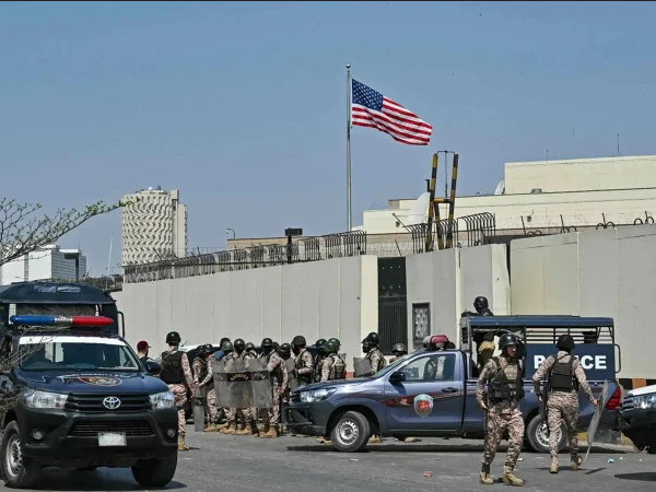 کراچی قونصلیٹ کے باہر مظاہرین پر فائرنگ امریکی میرینز نے کی