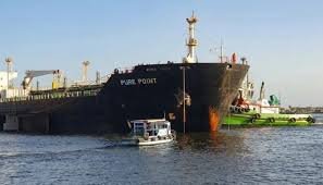 توانائی بحران کا خدشہ ختم، پیٹرول سے بھرے جہاز پورٹ قاسم پہنچنا شروع