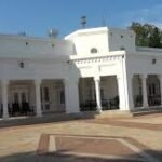 آر ایچ سی منگھوپیر کے سرکاری بنگلوں پر غیر قانونی قبضے