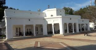 آر ایچ سی منگھوپیر کے سرکاری بنگلوں پر غیر قانونی قبضے