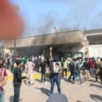 خامنہ ای کی شہادت ،کراچی میں مظاہرین کی امریکی قونصلیٹ میں داخلے کی کوشش،جھڑپوں میں 10 افراد جاں بحق، 40 زخمی