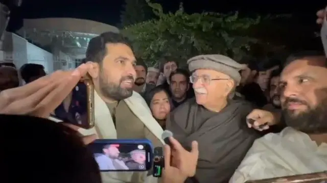 عمران خان کو اڈیالہ جیل سے شفٹ کیاتوپورا پاکستان جام کردیں گے، سہیل آفریدی