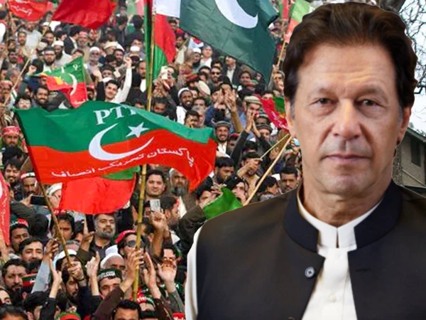 عمران خان کی ہدایت، تحریک انصاف کا19 اپریل کو جلسہ عام کا اعلان، کارکنان کو ملک بھر میں متحرک کرنے کا فیصلہ