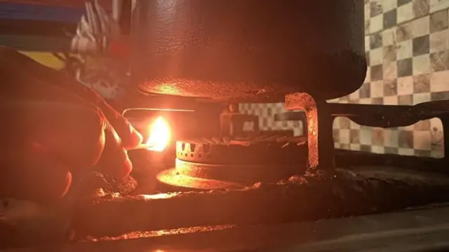 آبنائے ہرمزکی ناکہ بندی ، ملک میں گیس قیمتوں میں بڑے اضافے کا خدشہ