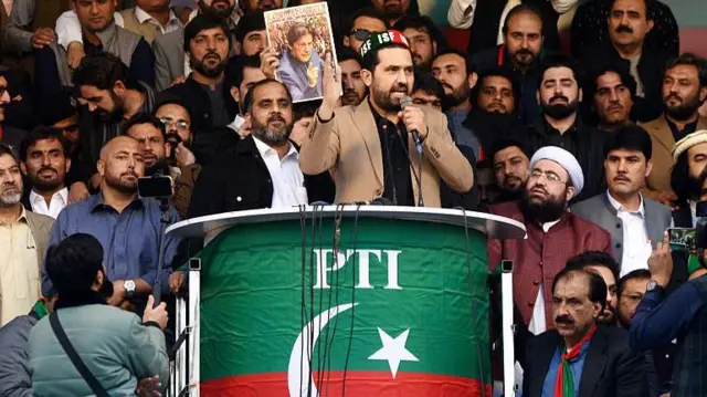 خیبر پختونخوا میں سیاسی مخالفین اخلاقی پستی کا شکارہیں،سہیل آفریدی