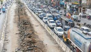 کراچی ،انتظامیہ نے ریڈ لائن منصوبے کا آفس سیل کردیا