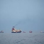 آبنائے ہرمز میں مختلف ممالک کے 3 ہزار جہاز پھنس گئے