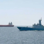 دو پاکستانی جہازوں کو انکار کے چند گھنٹوں بعد آبنائے ہرمز سے گزر نے کی خصوصی اجازت مل گئی