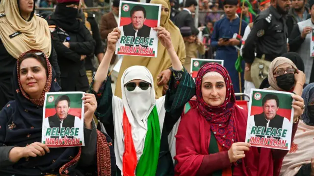 پی ٹی آئی کاعمران خان سمیت سیاسی قیدیوں کی غیر مشروط رہا ئی کا مطالبہ