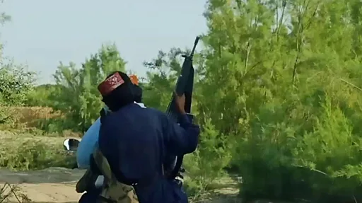 سچل میں فارم ہاؤس پر 15 سے زائد ڈاکوئوں کا دھاوا