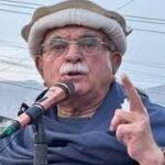 کپتان سے ملاقات کرائیں ورنہ پارلیمنٹ نہیں چلے گی،محموداچکزئی کی حکومت کودھمکی